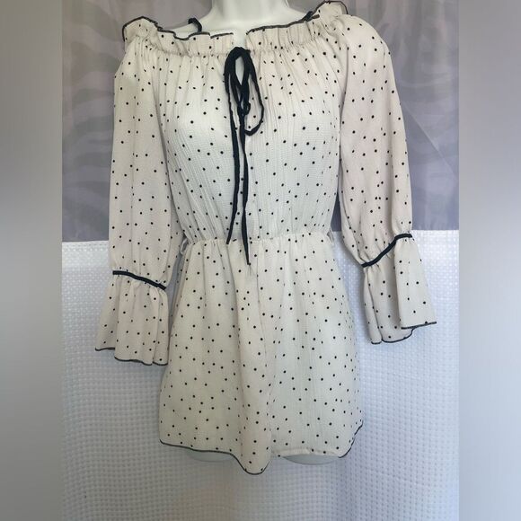 Polka Dot Off-Shoulder Top - Picture 5 of 7